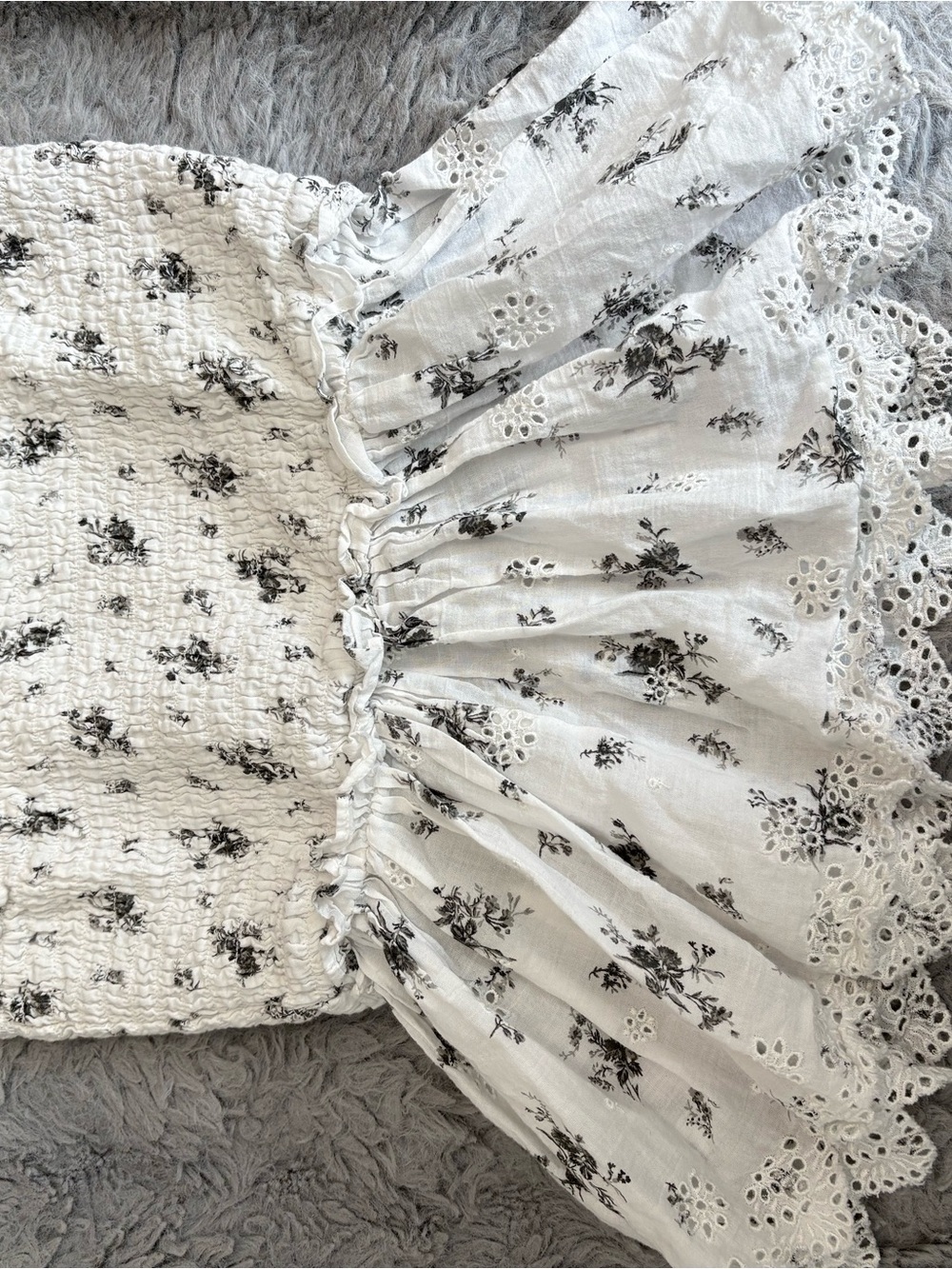 American Eagle Outfitters White and Black Floral Eyelet Tube Top